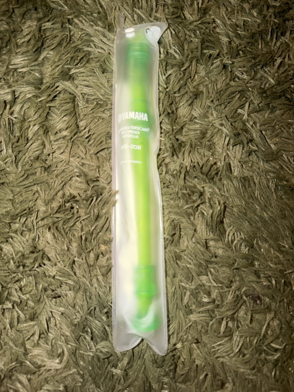 Yamaha Translucent Neon Green Recorder - Picture 4 of 5